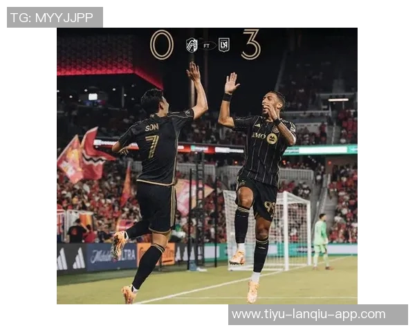 早报聚焦姐姐力挺C罗梅西2026年美职联首战对决孙兴慜