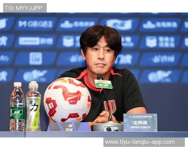 媒体人称徐正源为功勋主教练中超离任公告中鲜见此称谓