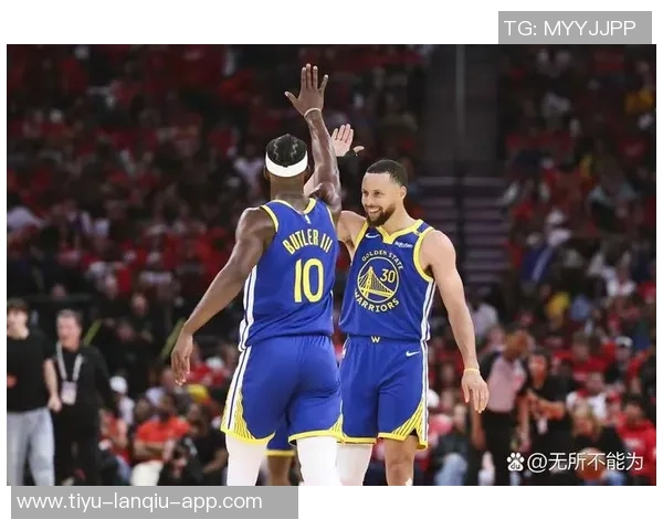 JR史密斯盛赞库里为历史最佳控卫退役后或成NBA前五球员 JR史密斯盛赞库里为历史最佳控卫退役后或成NBA前五球员