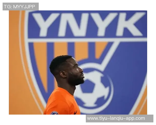 前云南玉昆外援恩里克正式加盟巴甲维多利亚球队合同签至2026年底 前云南玉昆外援恩里克正式加盟巴甲维多利亚球队合同签至2026年底